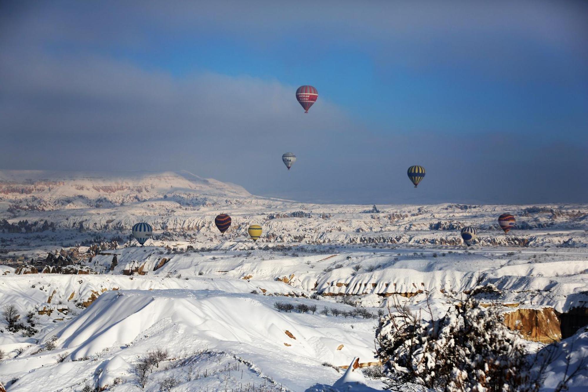 Millstone Cave Suites Hotel Üchisar Bagian luar foto
